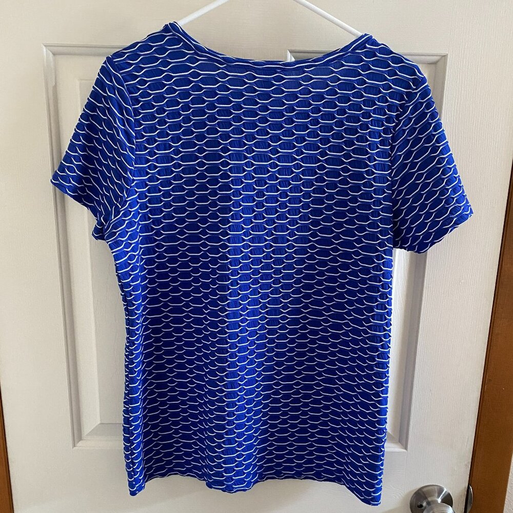 East 5th Short Sleeve Blouse - Picture 2 of 3